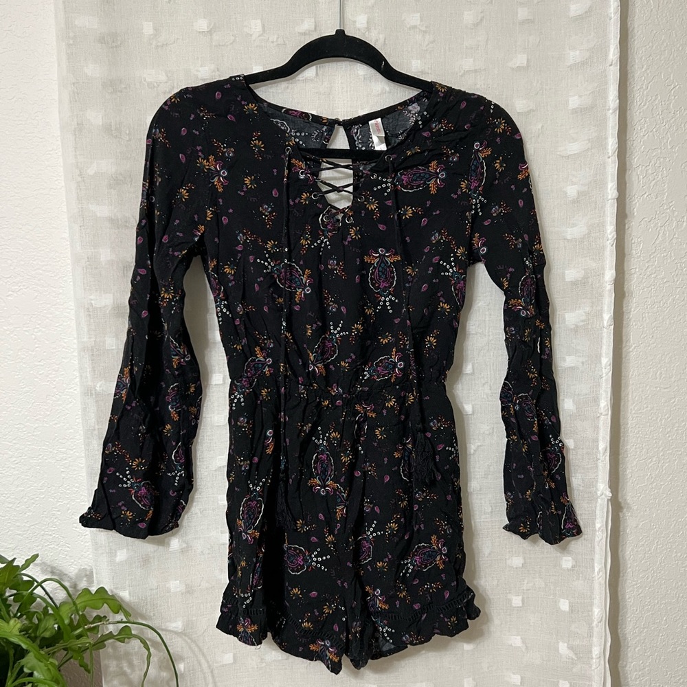 Floral Open back Romper